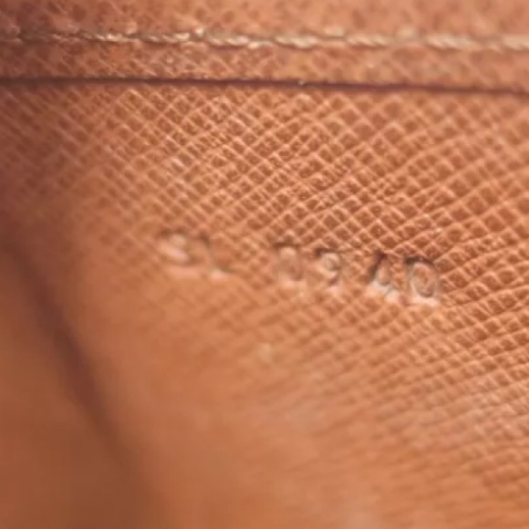 LOUIS VUITTON Cartouchiere GM Monogram  Crossbody Shoulder Bag Vintage - Picture 14 of 16